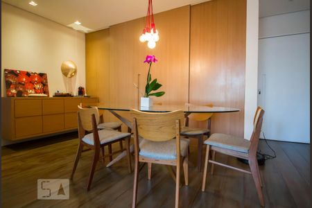 Sala de jantar de apartamento para alugar com 2 quartos, 90m² em Cerqueira César, São Paulo