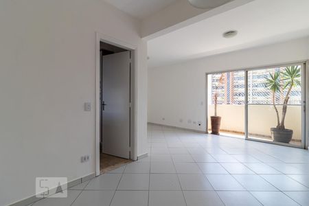 Sala de apartamento para alugar com 3 quartos, 136m² em Alphaville Industrial, Barueri