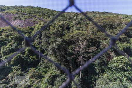 Apartamento à venda com 206m², 4 quartos e 2 vagasVista Quarto 1