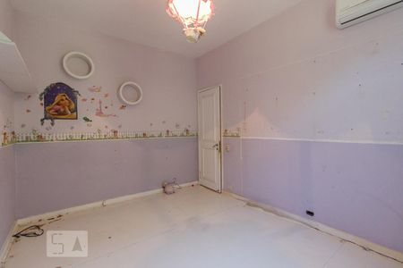 Apartamento à venda com 206m², 4 quartos e 2 vagasQuarto 1