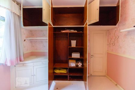 Apartamento à venda com 206m², 4 quartos e 2 vagasDetalhe