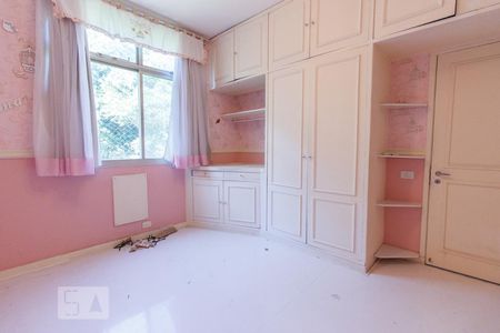 Apartamento à venda com 206m², 4 quartos e 2 vagasQuarto 2