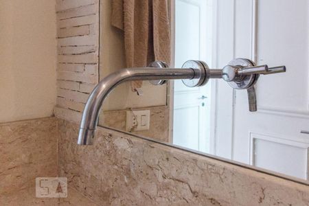 Apartamento à venda com 206m², 4 quartos e 2 vagasLavabo