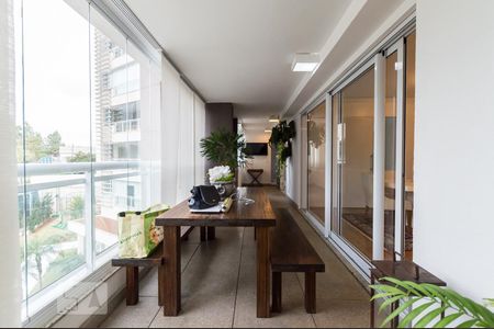 Varanda gourmet de apartamento para alugar com 2 quartos, 155m² em Empresarial 18 do Forte, Barueri