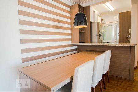 Sala de apartamento para alugar com 2 quartos, 74m² em Água Branca, São Paulo
