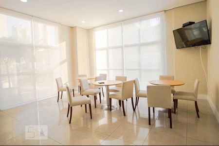 Apartamento para alugar com 74m², 2 quartos e 2 vagas Apartamento para alugar com 74m², 2 quartos e 2 vagasSalão de festas