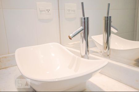 Apartamento para alugar com 74m², 2 quartos e 2 vagas Apartamento para alugar com 74m², 2 quartos e 2 vagasQuarto 2 - Suite - Banheiro