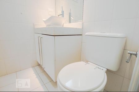 Apartamento para alugar com 74m², 2 quartos e 2 vagas Apartamento para alugar com 74m², 2 quartos e 2 vagasQuarto 2 - Suite - Banheiro