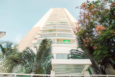 Apartamento para alugar com 74m², 2 quartos e 2 vagas Apartamento para alugar com 74m², 2 quartos e 2 vagasFachada