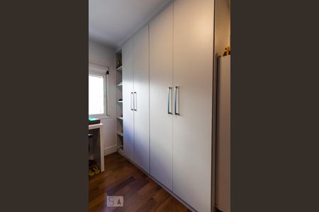 Apartamento à venda com 317m², 4 quartos e 4 vagasSuíte 2