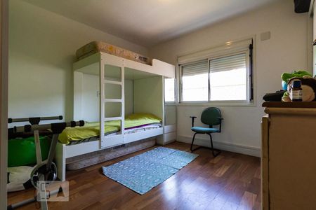 Apartamento à venda com 317m², 4 quartos e 4 vagasSuíte 1