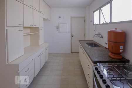 Apartamento à venda com 108m², 3 quartos e 2 vagasCozinha