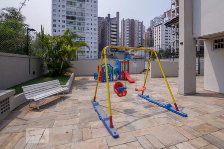 Apartamento à venda com 108m², 3 quartos e 2 vagasPlayground