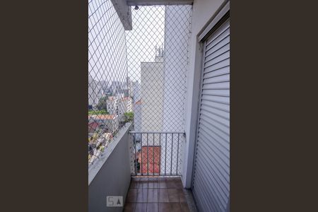 Apartamento à venda com 108m², 3 quartos e 2 vagasVaranda Quarto 2