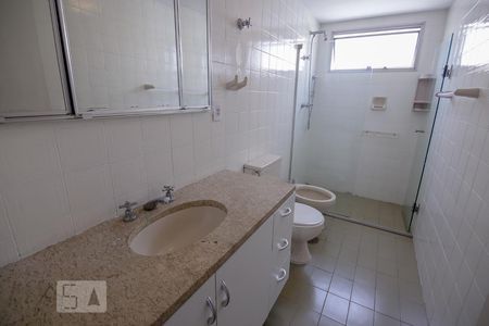 Apartamento à venda com 108m², 3 quartos e 2 vagasBanheiro Social