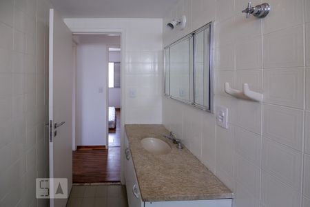 Apartamento à venda com 108m², 3 quartos e 2 vagasBanheiro Social