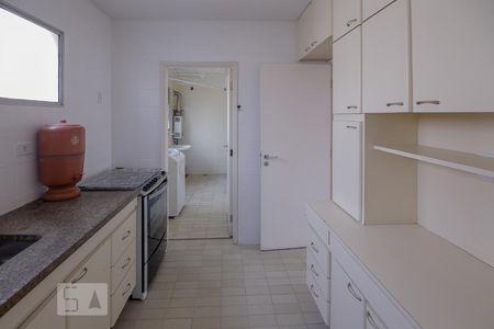 Apartamento à venda com 108m², 3 quartos e 2 vagasCozinha