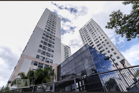Apartamento à venda com 70m², 1 quarto e 1 vaga Apartamento à venda com 70m², 1 quarto e 1 vagaFachada
