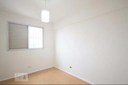 Quarto 01 de apartamento para alugar com 3 quartos, 75m² em Vila Sao Paulo, São Paulo