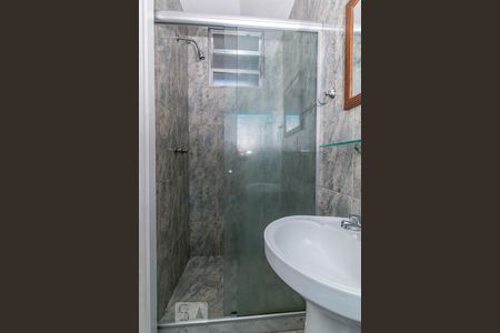 Apartamento à venda com 90m², 2 quartos e 1 vagaBox blindex