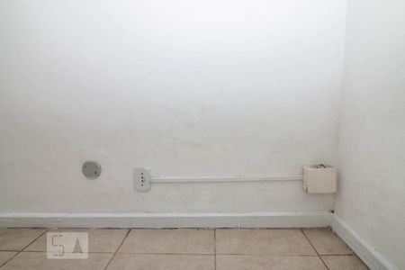 Apartamento à venda com 90m², 2 quartos e 1 vagaDetalhe mancha infiltração