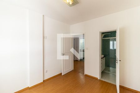 Apartamento à venda com 96m², 3 quartos e 1 vagaSuíte