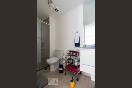 Apartamento à venda com 46m², 1 quarto e 1 vagaBANHEIRO