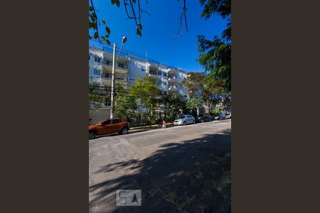 Apartamento à venda com 46m², 1 quarto e 1 vagaFACHADA