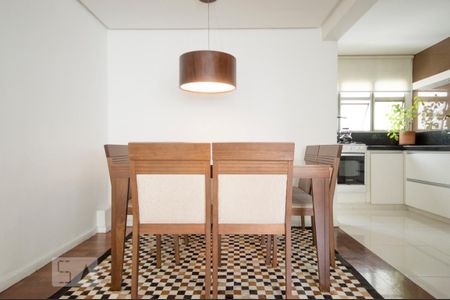 Apartamento para alugar com 100m², 3 quartos e 1 vagaSala
