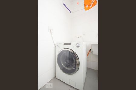 Área Serviço de apartamento para alugar com 3 quartos, 100m² em Brooklin Paulista, São Paulo