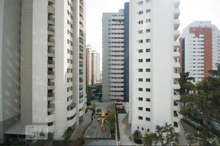 Vista de apartamento para alugar com 3 quartos, 100m² em Brooklin Paulista, São Paulo