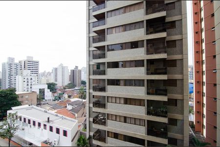 Vista da sacada de apartamento para alugar com 1 quarto, 54m² em Botafogo, Campinas