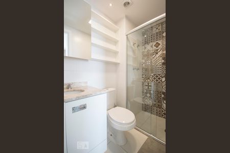 Banheiro de kitnet/studio para alugar com 1 quarto, 33m² em Brooklin Paulista, São Paulo