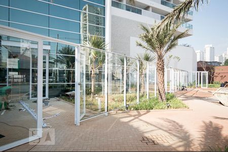 Studio para alugar com 33m², 1 quarto e 1 vaga Studio para alugar com 33m², 1 quarto e 1 vagaFachada