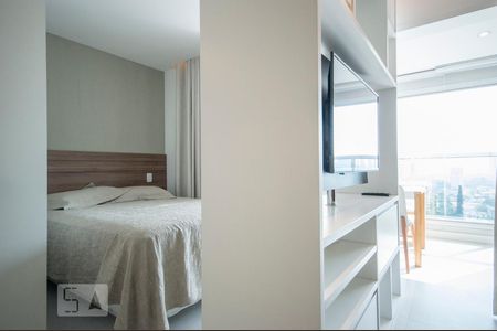 Sala/Suíte de kitnet/studio para alugar com 1 quarto, 33m² em Brooklin Paulista, São Paulo