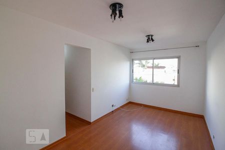 Apartamento para alugar com 60m², 2 quartos e 1 vagaSala