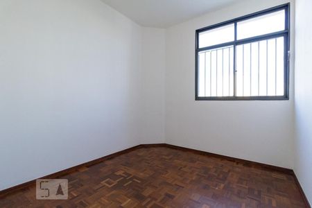 Quarto 2 de apartamento para alugar com 2 quartos, 60m² em Floresta, Belo Horizonte