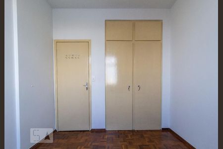 Quarto 2 de apartamento para alugar com 2 quartos, 60m² em Floresta, Belo Horizonte