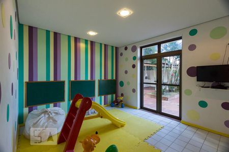 Apartamento à venda com 132m², 2 quartos e 3 vagasBRINQUEDOTECA