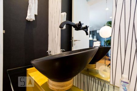 Apartamento à venda com 132m², 2 quartos e 3 vagasLAVABO