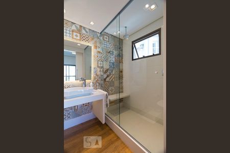 Apartamento à venda com 132m², 2 quartos e 3 vagasBANHEIRO SUITE