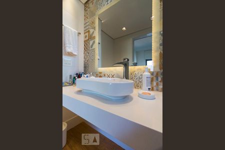 Apartamento à venda com 132m², 2 quartos e 3 vagasBANHEIRO SUITE