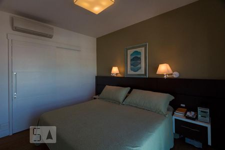 Apartamento à venda com 132m², 2 quartos e 3 vagasQUARTO SUITE