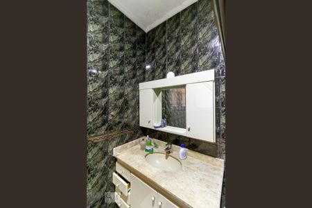 Apartamento para alugar com 130m², 3 quartos e 1 vaga Apartamento para alugar com 130m², 3 quartos e 1 vagaBanheiro social 2