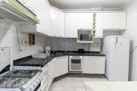Apartamento para alugar com 130m², 3 quartos e 1 vaga Apartamento para alugar com 130m², 3 quartos e 1 vagaCozinha