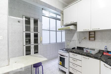 Apartamento para alugar com 130m², 3 quartos e 1 vaga Apartamento para alugar com 130m², 3 quartos e 1 vagaCozinha