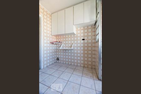Apartamento para alugar com 67m², 2 quartos e 1 vagaCOZINHA