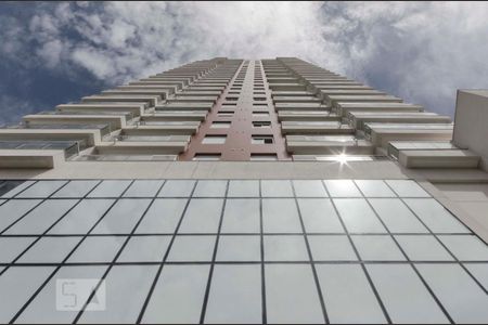 Apartamento para alugar com 41m², 1 quarto e 1 vagaFachada