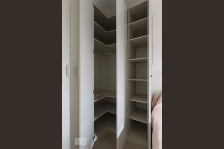 Quarto (Armários) de apartamento à venda com 1 quarto, 36m² em Cambuci, São Paulo