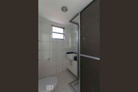 Banheiro de apartamento à venda com 2 quartos, 55m² em Vila Mariana, São Paulo